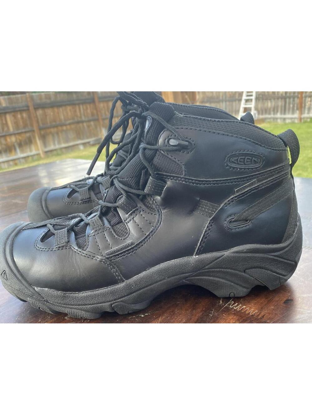 KEEN Detroit Mid Leather Men's Work Boots Slip Resistant Water Proof Size 11D